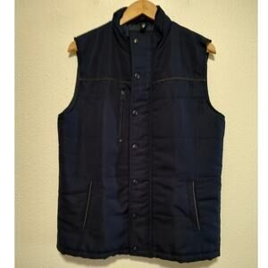 Athletech Boy's Size 14/16 Puffer Vest Zipper Pocket Inside Audio Compartment